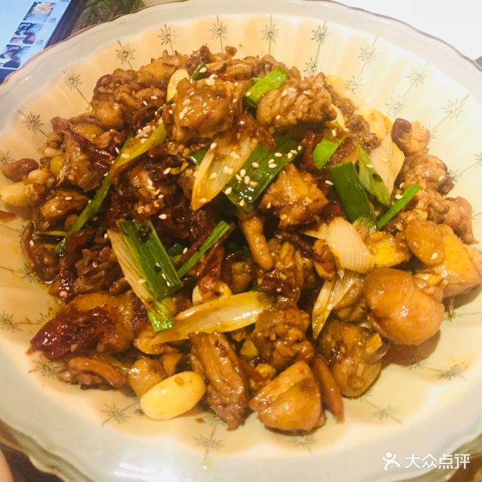 秋高气爽的一天爬完太平山拖着疲惫的腿走到