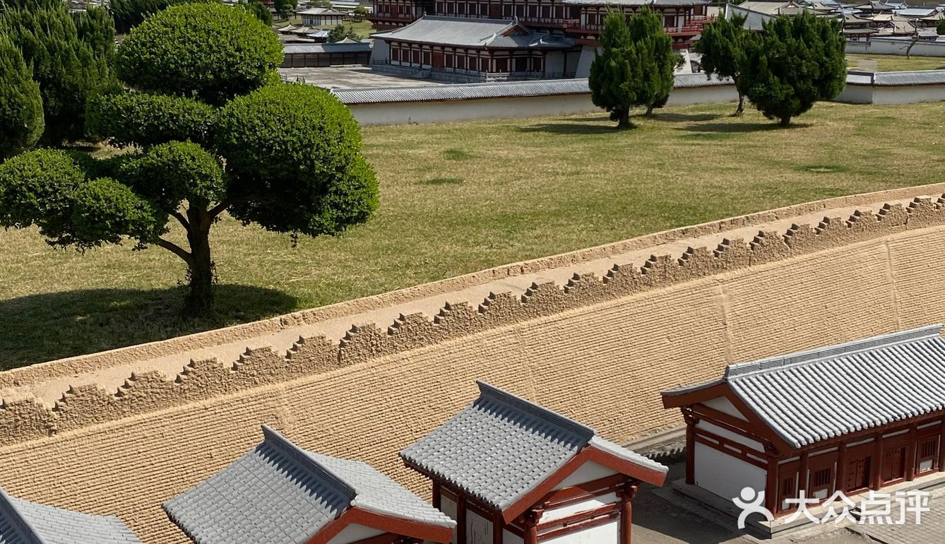 非常值得来的地方 大明宫国家遗址公园内的微缩景观需要