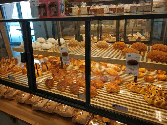 面包新语(吾悦店)-"吾悦广场里喜爱的面包店 之前都是