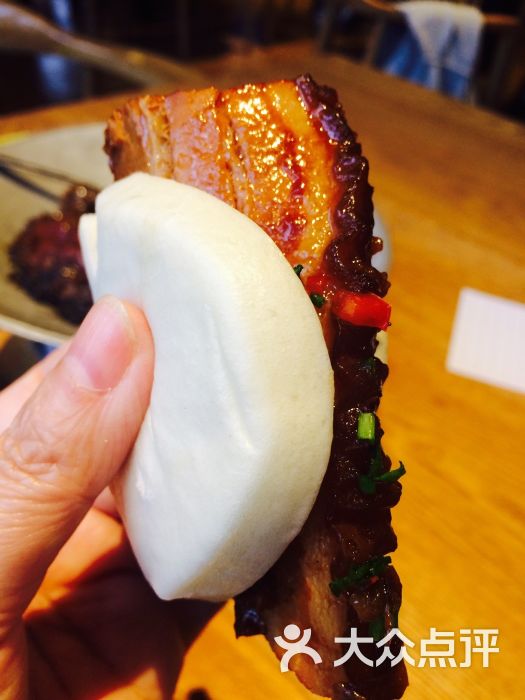 梅干菜扣肉夹饼