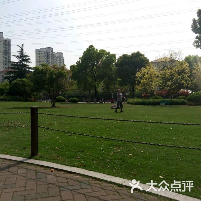 梅陇公园