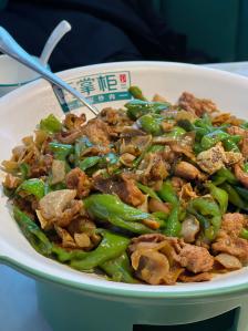巧掌柜辣椒炒肉(缤纷城店"亳州人民丰富的美食文华也有泊来品的侵袭