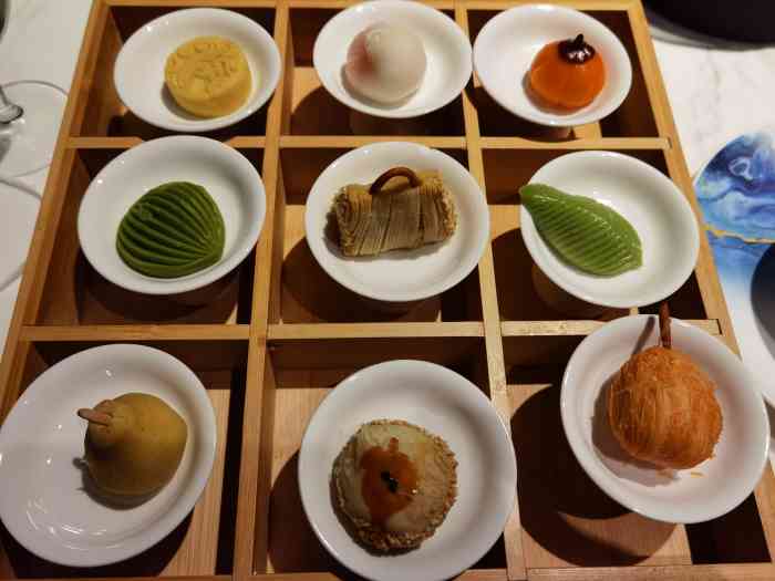 绿波廊(豫园路店)-"寝室约一波中式下午茶～提前订的