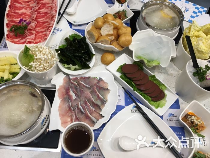 魔法帽火锅人均消费_火锅卡通图片(2)
