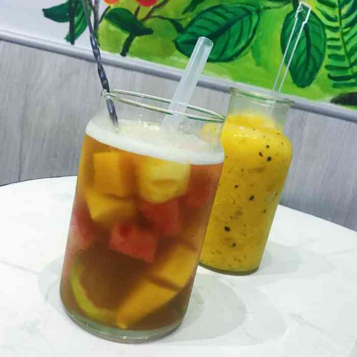 bon juice你好果汁-"果汁店一般都是以生鲜的果汁为主