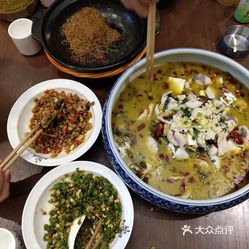 湘菜 攸县其他  攸县中心城区  最爱妈妈菜(沃尔玛店) 和家人一起去的