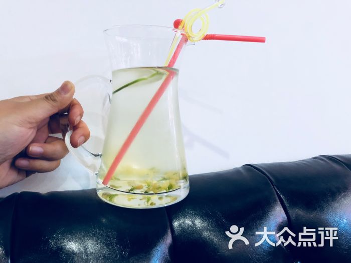 幂吻茶:超级喜欢,样子漂亮,还好喝,推.潍坊美食