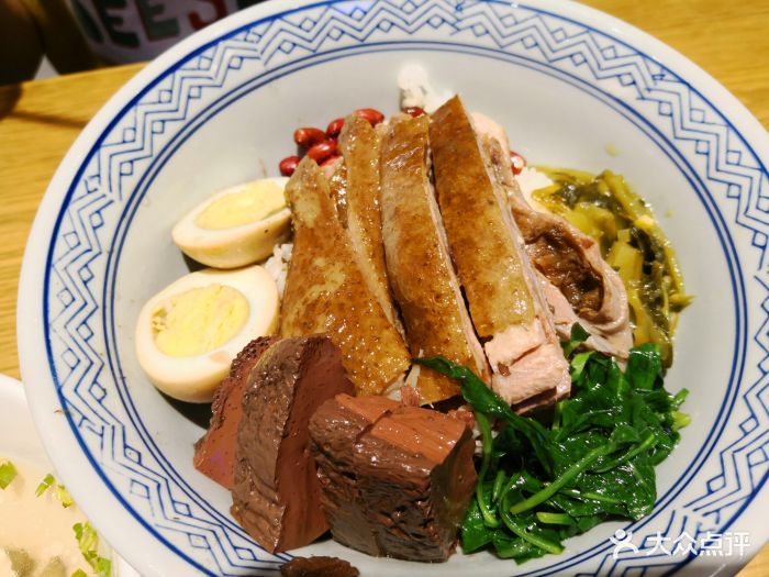 狮哥卤鹅招牌鹅肉饭图片 - 第18张