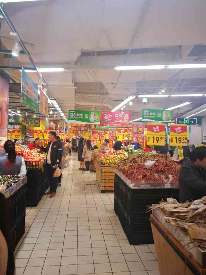 华润万家(仲恺店)-"t-park内部超市,基本要购买的商品