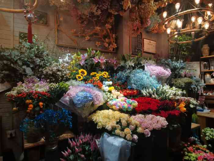 爱尚幸福鲜花(上地实体店)-"上下班路过的花店 很便利