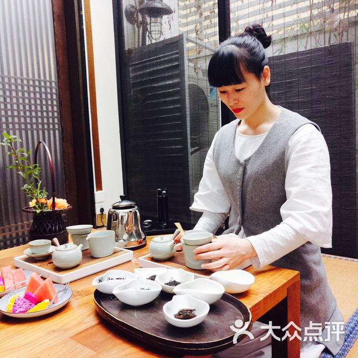 隐溪茶馆