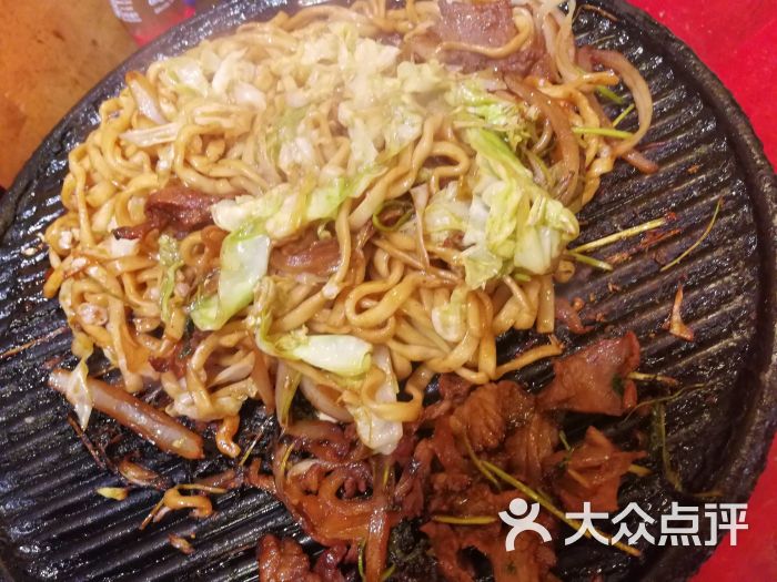 义聚成老北京炙子烤肉(前门店)烤面条图片 - 第62张