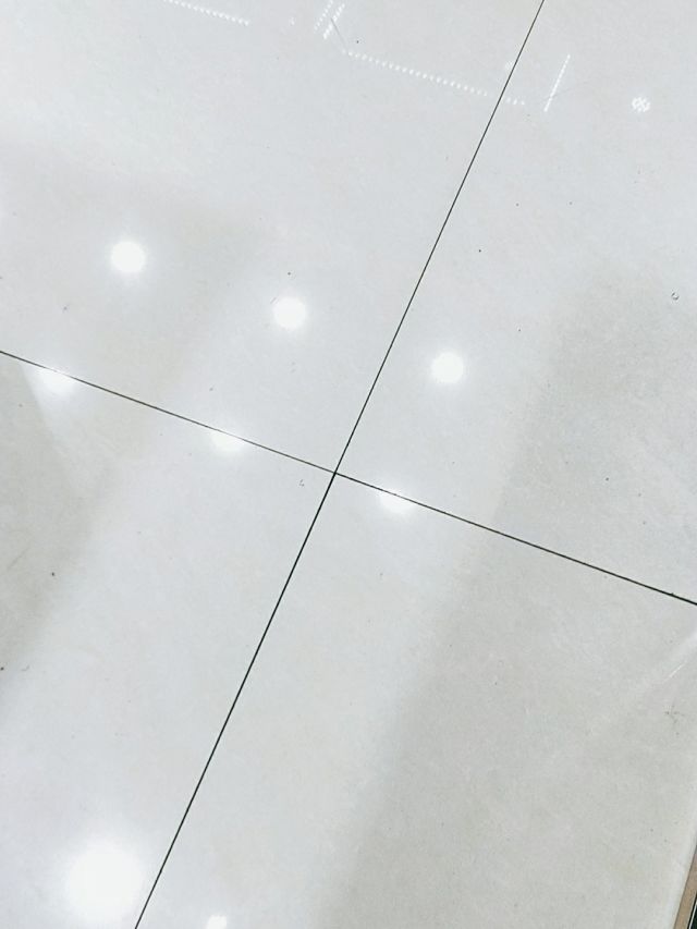 地板瓷砖