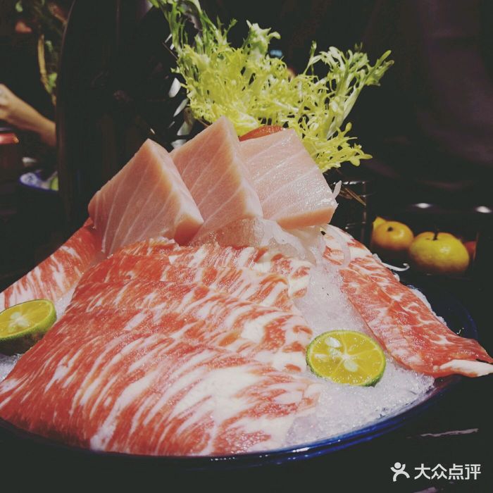 上引食堂澳洲牛肉海鲜主题餐厅(佳兆业广场店)和牛刺身图片 第1张