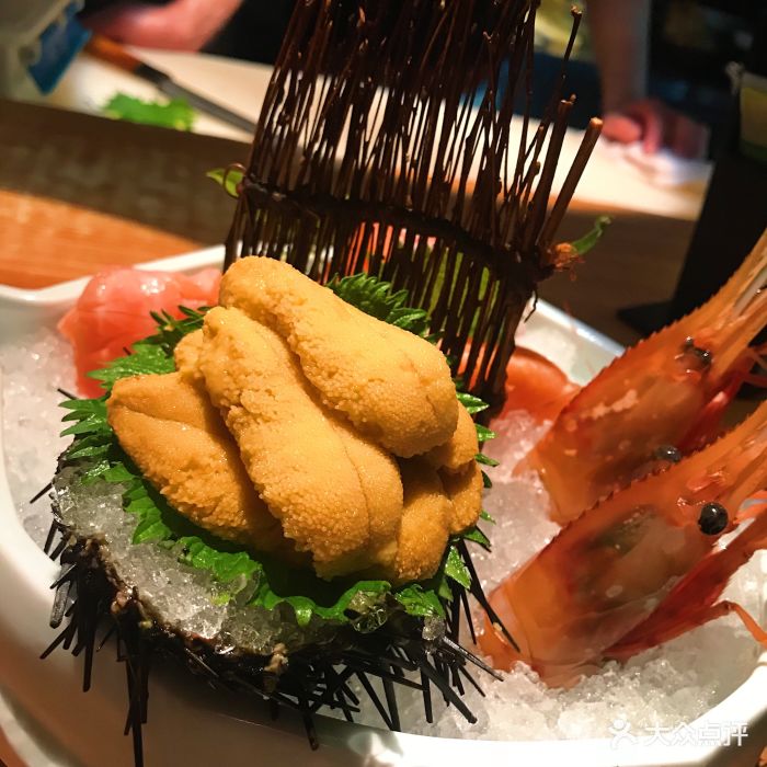maki house寿司(晶品店)新鲜海胆刺身图片 - 第2张