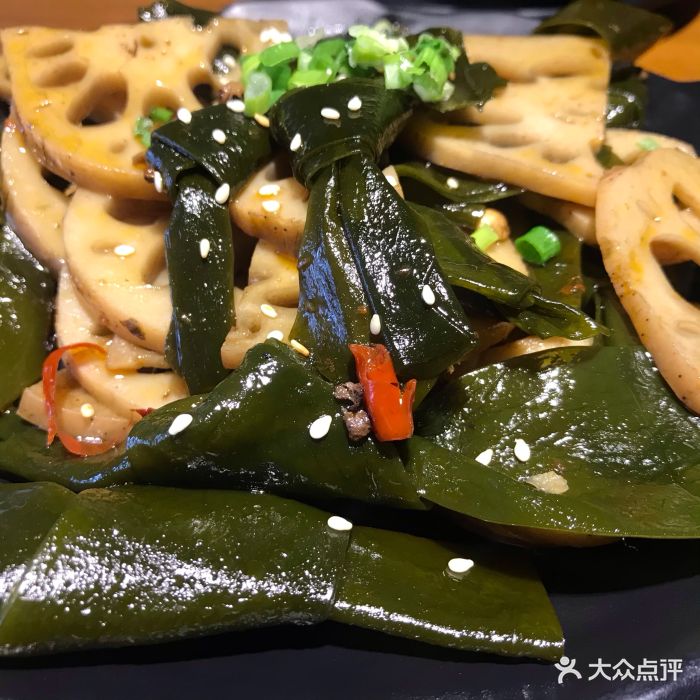 嘎嘎鸭脑壳(八宝街店)卤味素拼图片