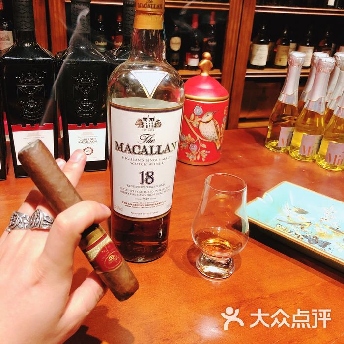 燃cigar club威士忌雪茄吧