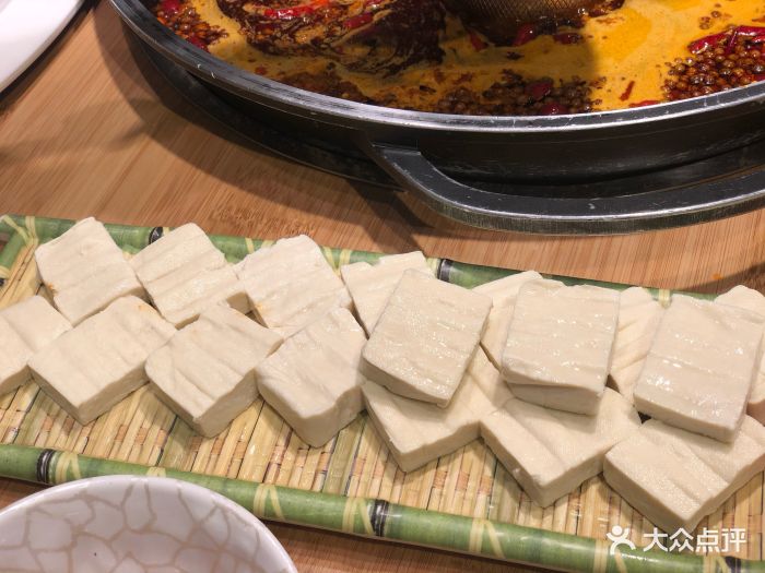 熊猫老灶火锅(北外滩·白玉兰广场店)包浆豆腐图片