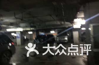 武昌火车站停车场