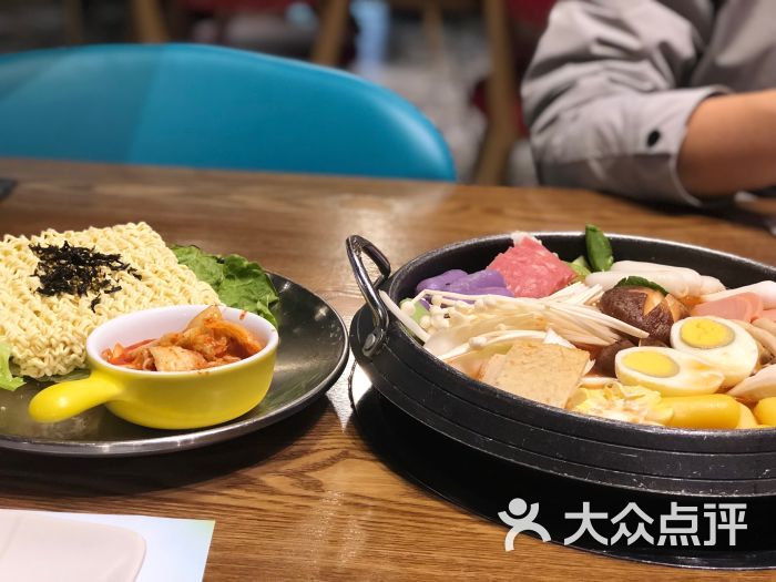 维萨德·芝士炸鸡火锅(湖州万达店)经典部队锅火锅图片 - 第31张