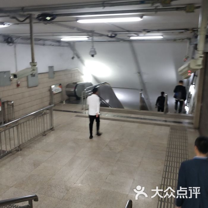 东四十条-地铁站