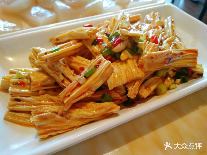 粮湖土鸭馆(未来城店)凉拌豆笋图片 - 第1张