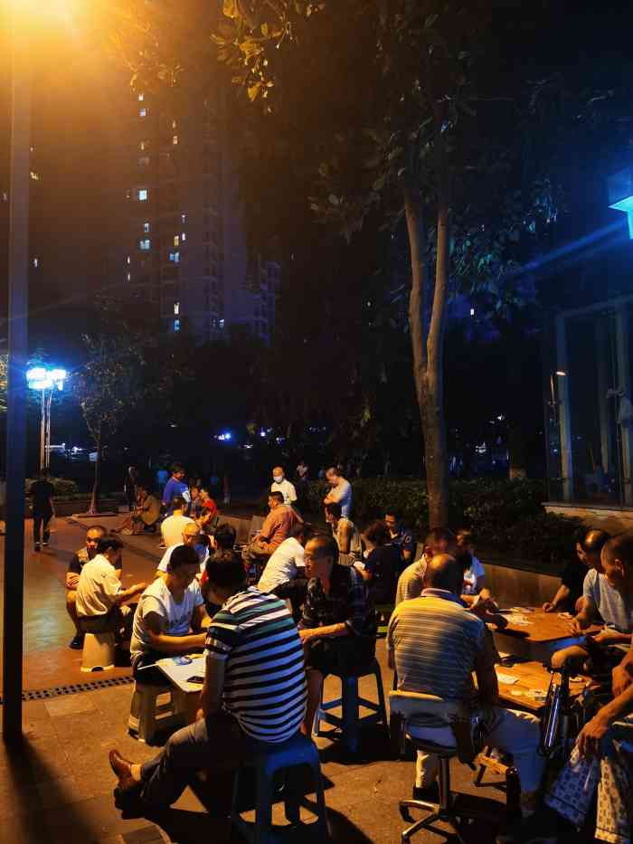 民心佳园-"一直听说民心佳园有个夜市卅子东西都有卖.