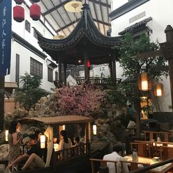 苏州江南大院人均消费_苏州码头烟雨江南图片