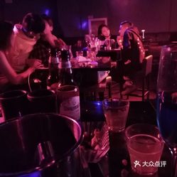 【amo club】电话,地址,价格,营业时间(图) - 北京