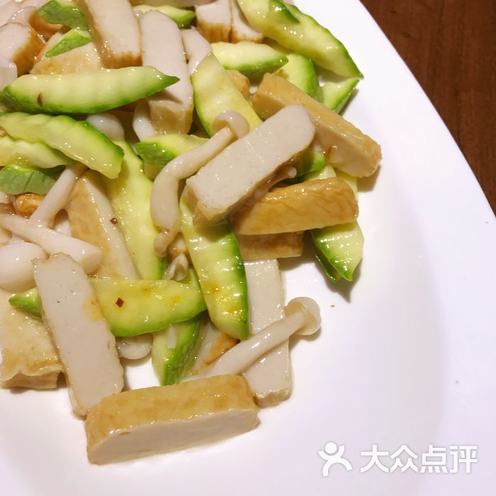 西葫芦鱼豆腐