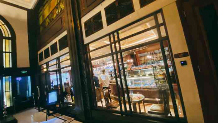 和平饭店victor"s咖啡厅