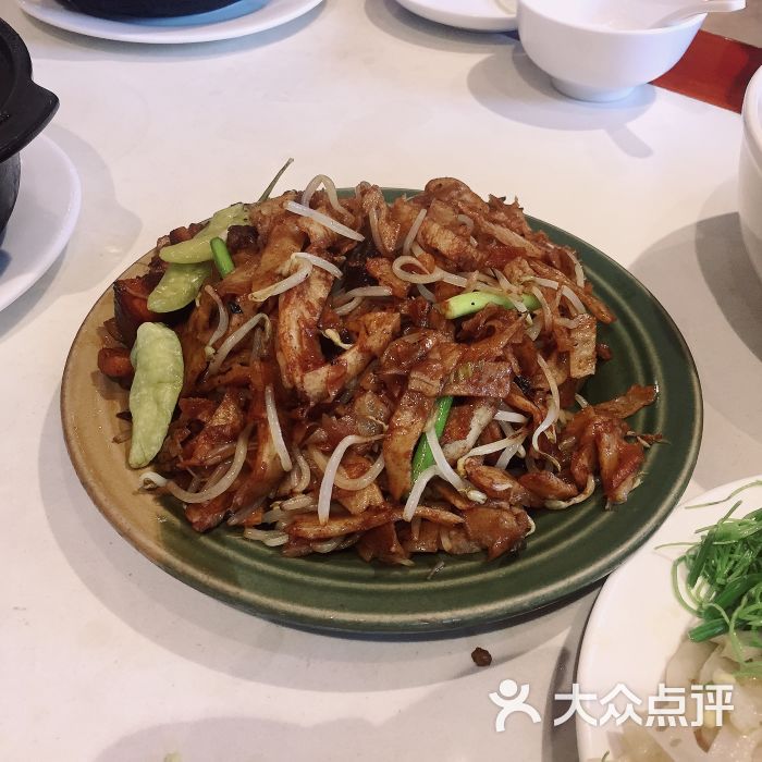 郑州烤鸭(人民路总店)葛记焖饼图片 - 第1张