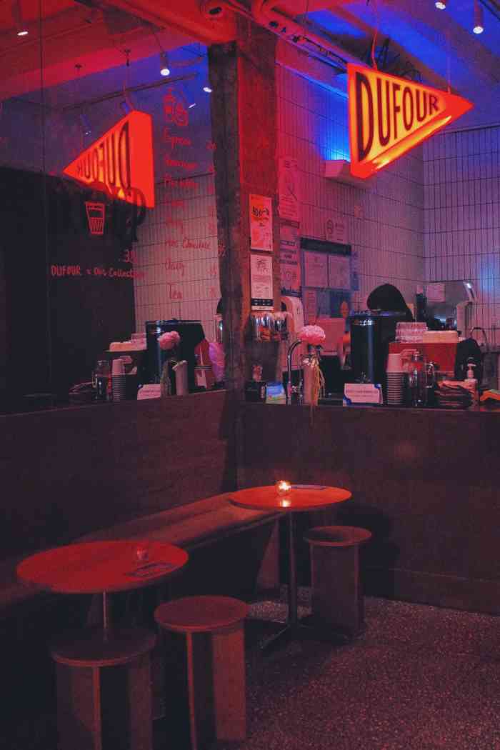 dufour cafe & bar-"白天咖啡夜间酒吧的业态,只喝过酒(酒鬼发.