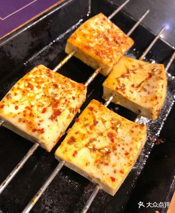 薛蟠烤串(朝阳大悦城店)碳烤千页豆腐图片 - 第1张