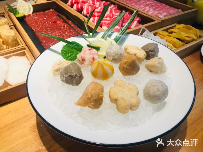 你好三月·锅物料理(东城万达店)丸子拼盘图片