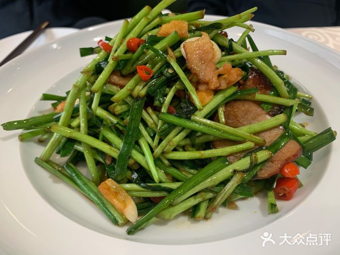 汤本味南昌烧菜馆(安贞店)藜蒿炒腊肉图片