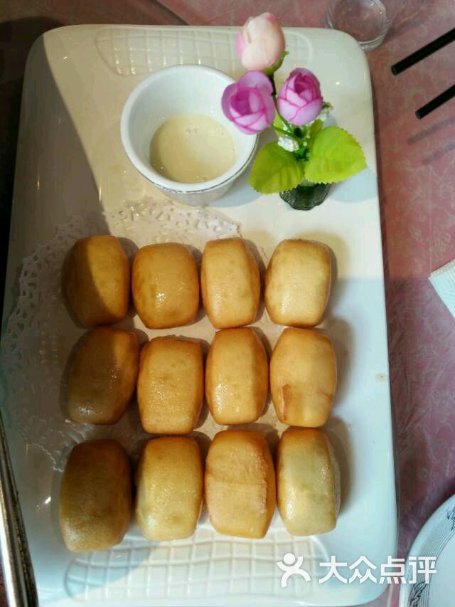 黄金小馒头