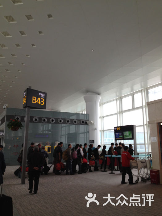 杭州萧山国际机场登机口图片 - 第1张