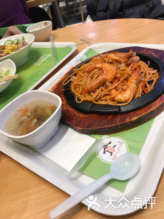 食通天美食广场(沈阳万象汇店)图片 - 第2张