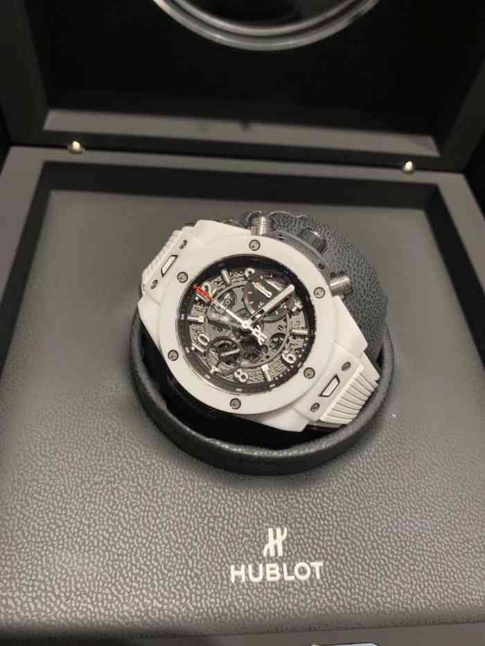 hublot宇舶表万象城专卖店