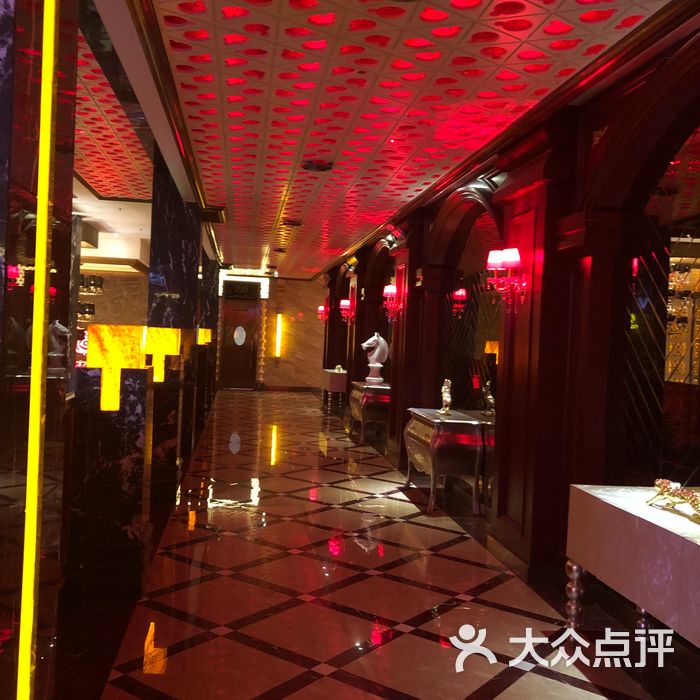 尚艺墅ktv