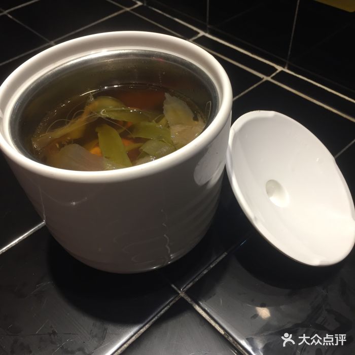 港东道烧腊茶餐厅(天一店)霸王别姬养生汤图片 - 第518张