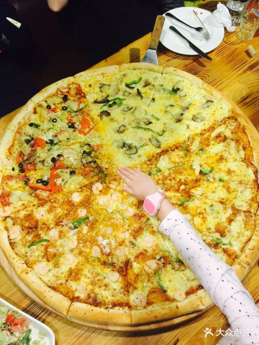 pk帕萨·凯奇西餐酒馆31寸4拼超级披萨图片 - 第993张