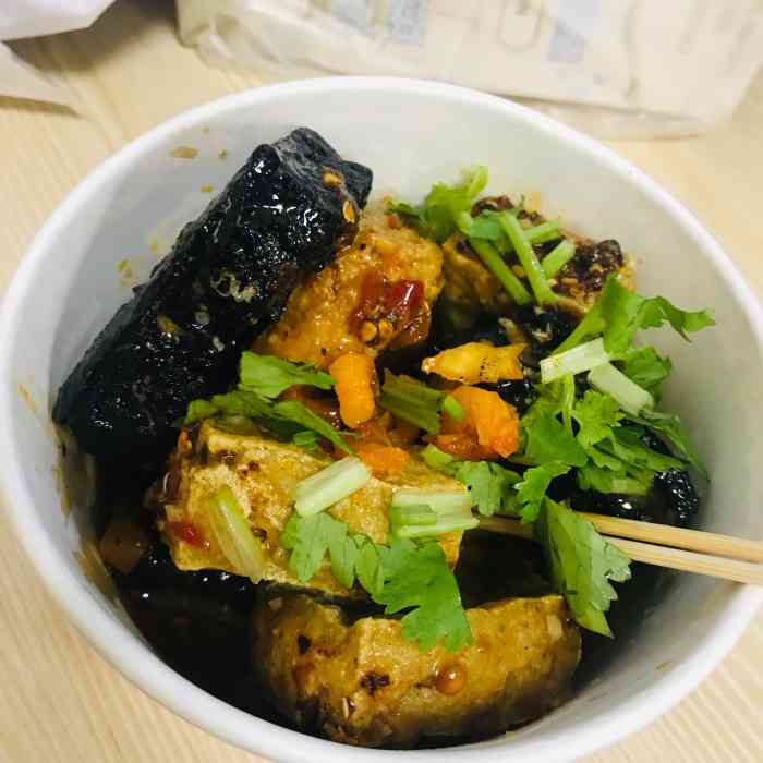 一味长沙臭豆腐-"【口味】烤冷面还是比较好吃的,感觉