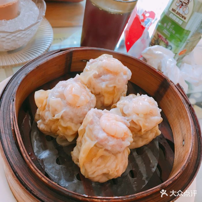 多喜港式茶餐厅蒸虾仁烧卖图片