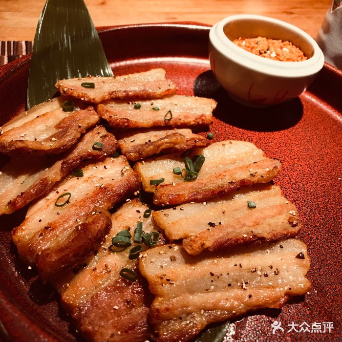 萤初日料·深夜食堂(航天城上城店)烤五花肉图片