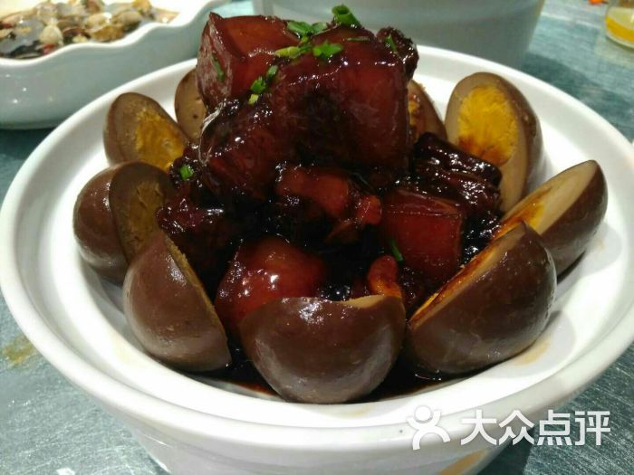 闺蜜小聚聊天大于吃饭总体挺好就是关门太早