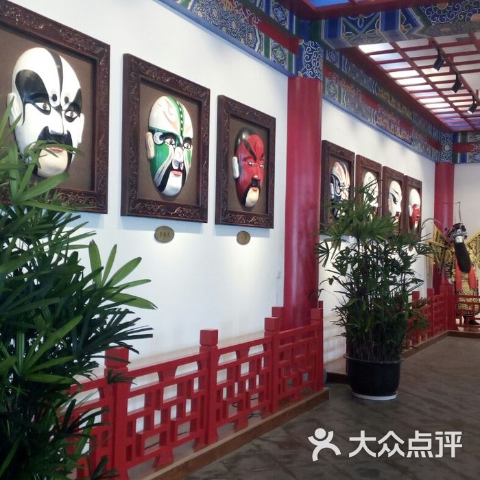 汤湖戏院