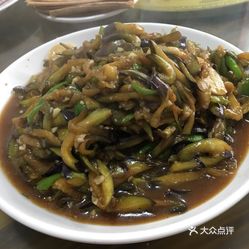 农村盖饭算GDP产值吗_回锅肉盖饭图片(3)