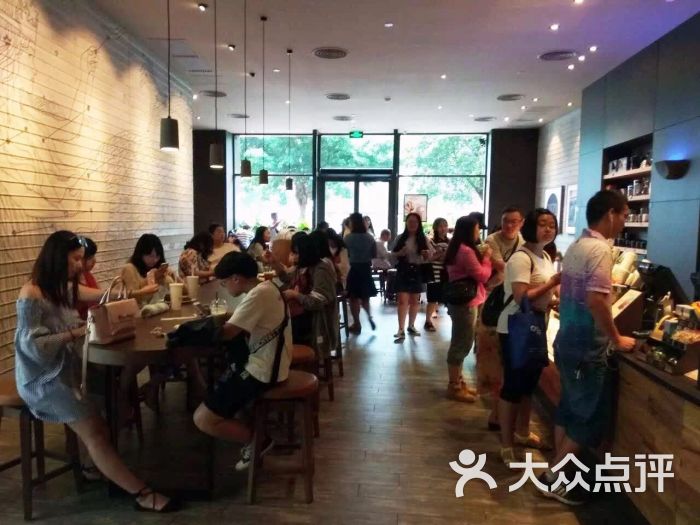 星巴克(微笑堂店)-大堂图片-桂林美食-大众点评网